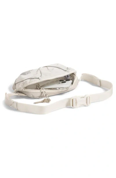 The North Face Terra Lumbar 1-liter Belt Bag