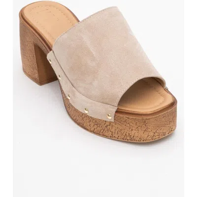 Forever & Always Shoes Pull Leather Platform Mules In Neutral