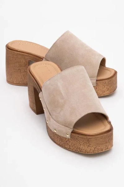 Forever & Always Shoes Pull Leather Platform Mules In Neutral
