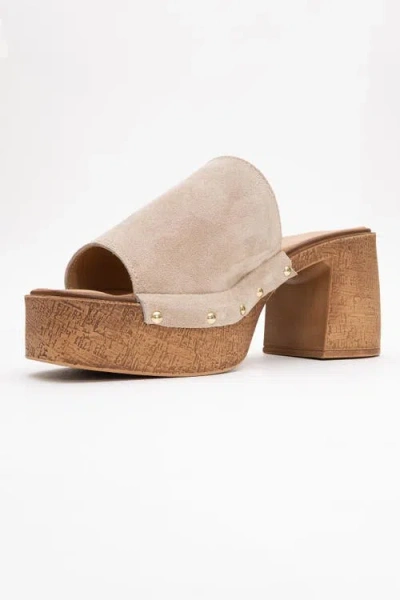 Forever & Always Shoes Pull Leather Platform Mules In Neutral