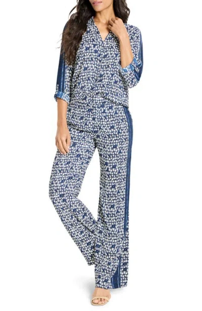 Nic + Zoe Nic+zoe Etched Angles Button-up Shirt In Blue