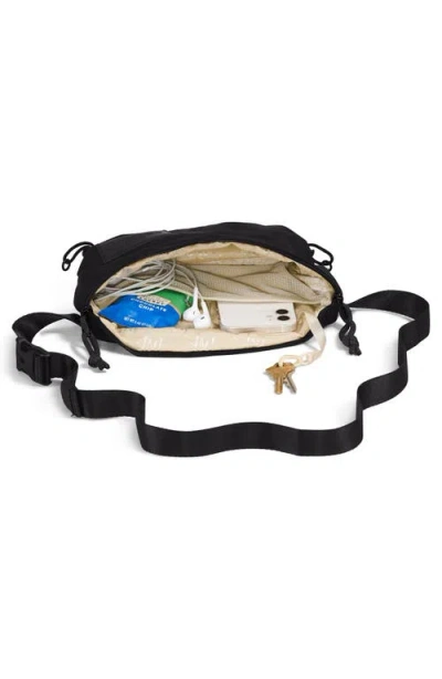 The North Face Never Stop Lumbar Belt Bag