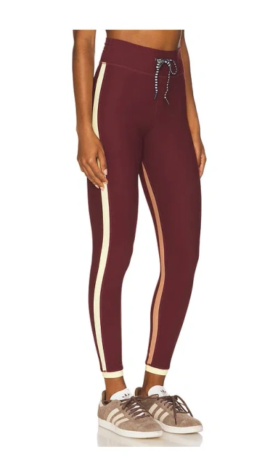 The Upside Trail 25in Midi Leggins In Burgundy