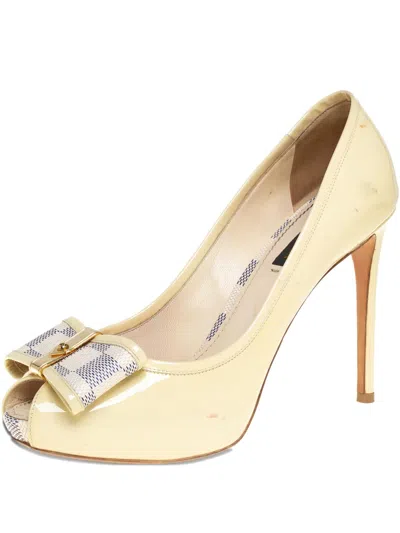 Pre-owned Louis Vuitton Bow-detail Heeled Pumps In Neutral