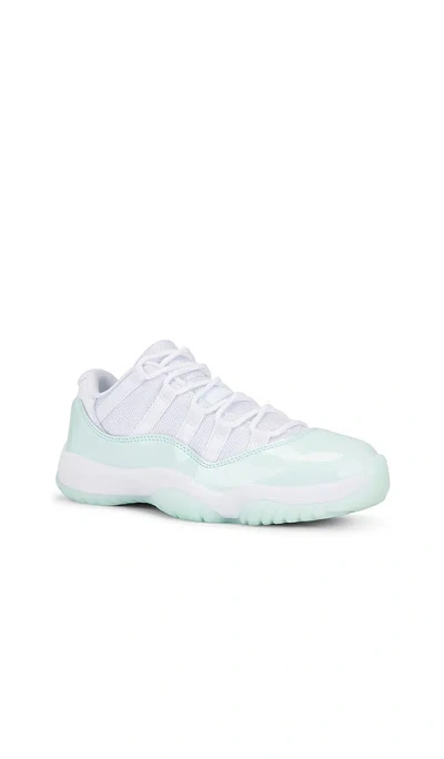 Jordan Air  11 Retro Low Sneaker