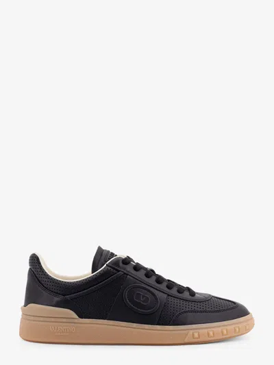 Valentino Upvillage Low-top Sneakers In Black