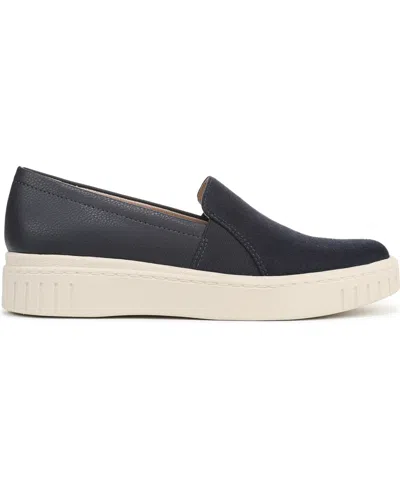Lifestride Women's Grandeur Round Toe Slip Ons