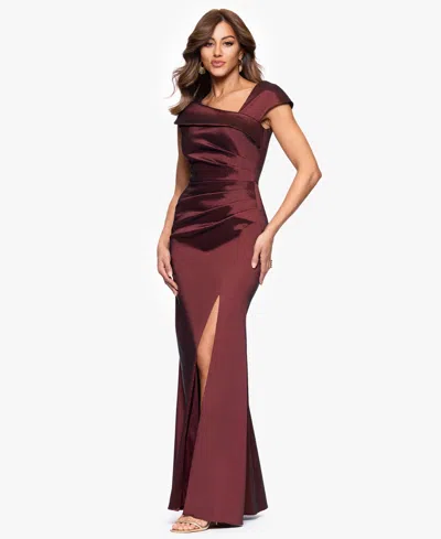 Xscape Women's Asymmetric Pleated Cap-sleeve Gown