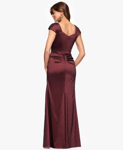 Xscape Women's Asymmetric Pleated Cap-sleeve Gown