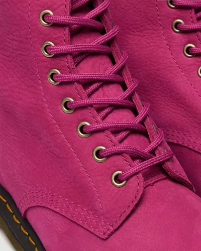 Dr. Martens' 1460 Pascal