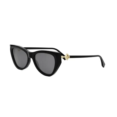 Fendi Smoke Cat Eye Ladies Sunglasses Fe40135i 01a 135 In Black