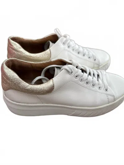 Söfft Women's Parkyn Sneaker In White
