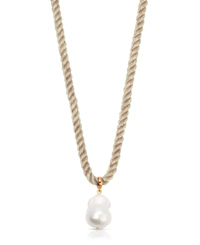 Ettika Freshwater Token Pendant Necklace In Gold