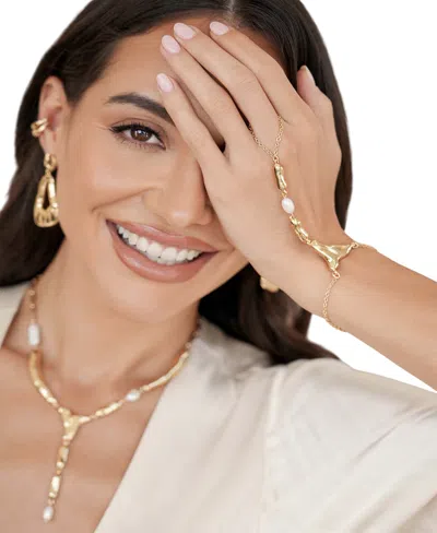 Ettika Liquid Metal Cultured Freshwater Pearl Hand Chain