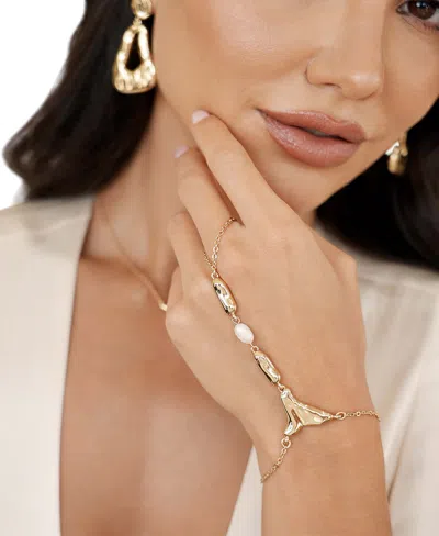 Ettika Liquid Metal Cultured Freshwater Pearl Hand Chain