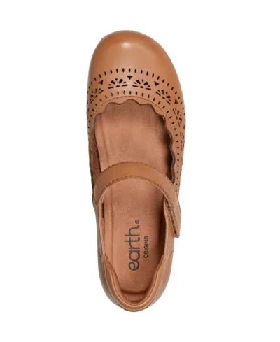 Earth Women's Brady Leather Mary Jane Flats