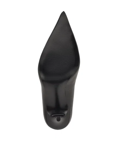 Nine West Gemmha Pointed Toe Pump In Black