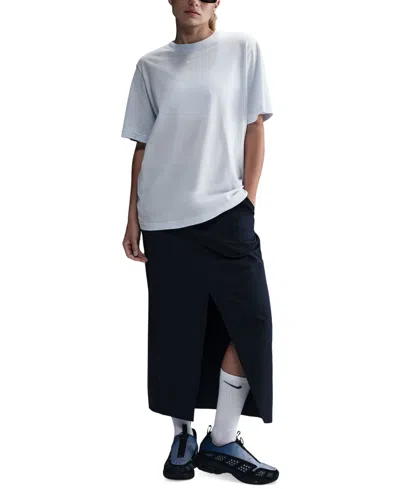Nike Women's Sportswear T-shirt