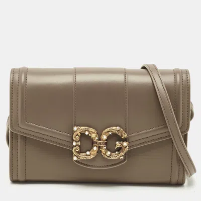 Pre-owned Dolce & Gabbana Beige Leather Dg Amore Clutch Bag