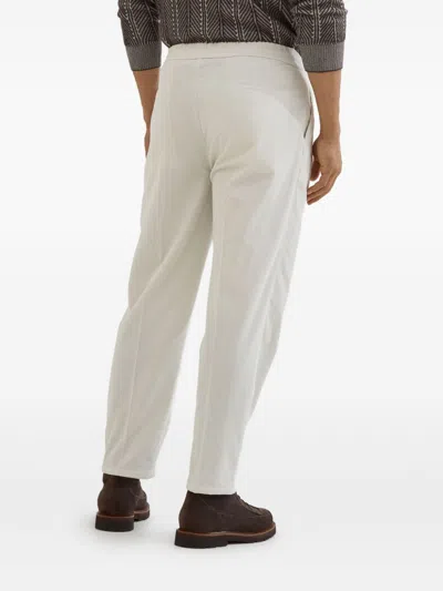 Brunello Cucinelli Men White Linen And Cotton Leisure Fit Trousers