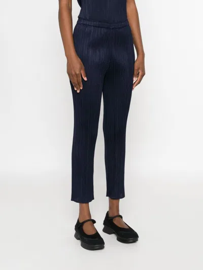 Issey Miyake Pleated Trousers In Black