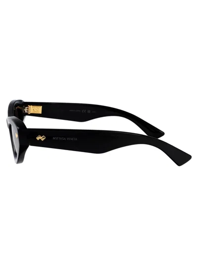 Bottega Veneta Black Bold Ribbon Stud Cat Eye Sunglasses In Black