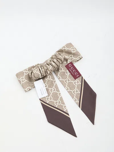 Gucci Gg Silk Jacquard Scrunchies In Neutral