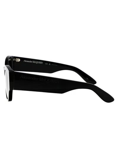 Alexander Mcqueen Alexander Mc Queen Sunglasses Am0420 S 001 In Black