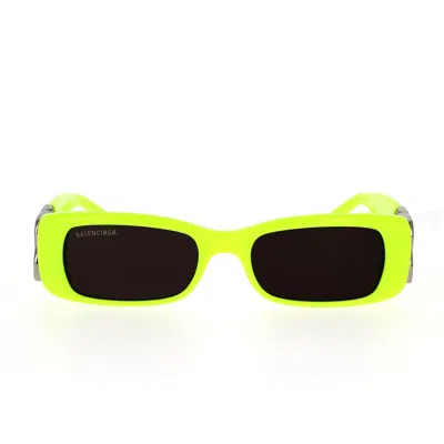 Balenciaga Logo-plaque Rectangle-frame Sunglasses In Green