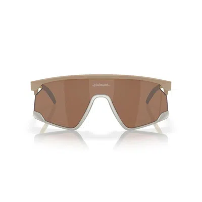 Oakley Logo-print Oversize-frame Sunglasses In Brown