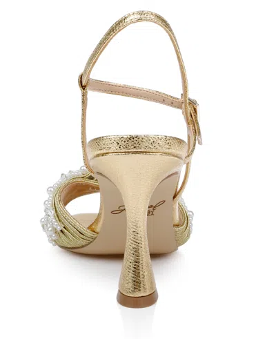 Jewel Badgley Mischka Fanny Ankle Strap Sandal In Gold