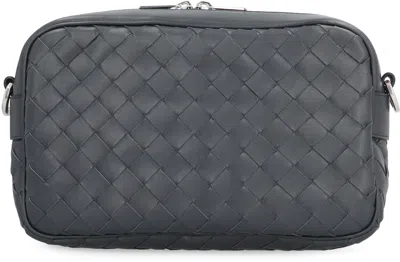 Bottega Veneta Medium Intrecciato Camera Bag In Gray