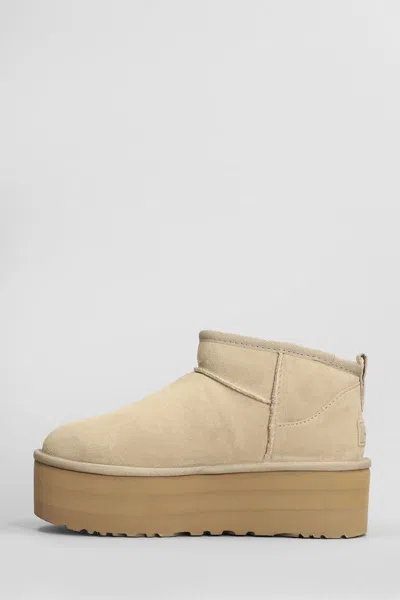 Ugg Classic Ultra Mini  Low Heels Ankle Boots