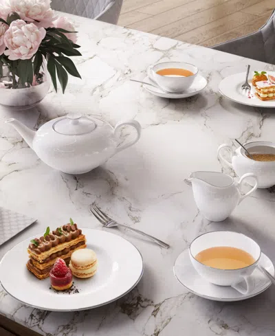 Villeroy & Boch Anmut Platinum Gravy Boat In White