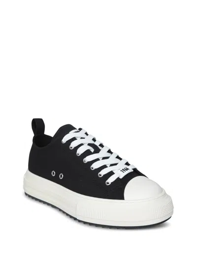 Dsquared2 Berlin Sneakers In Black