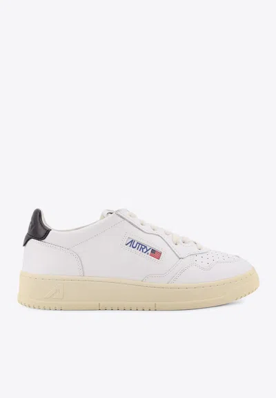 Autry Medalist Low-top Sneaker In White
