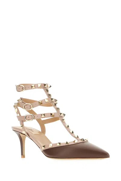 Valentino Rockstud 65 Two-tone Leather Pumps In Brown