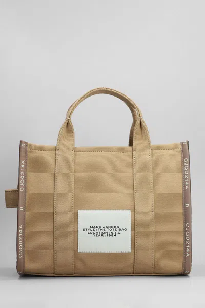 Marc Jacobs The Medium Tote Tote In Brown