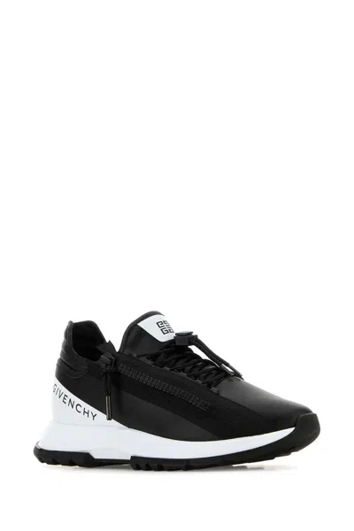 Givenchy Spectre Runner Leather Sneakers With 4g Side Zip Detail In Black