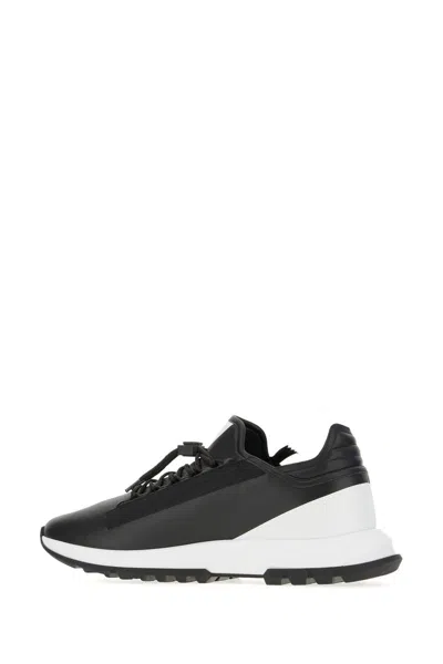Givenchy Spectre Runner Leather Sneakers With 4g Side Zip Detail In Black