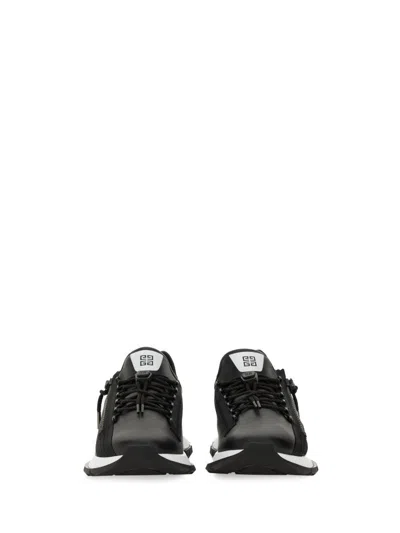 Givenchy Spectre Runner Leather Sneakers With 4g Side Zip Detail In Black