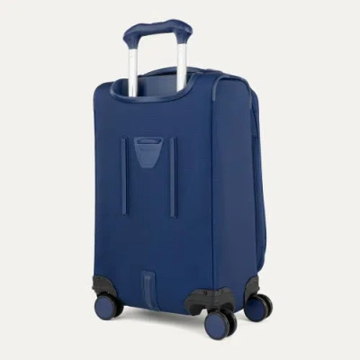 Travelpro Versapack + Lightweight Softside Expandable 21" Carry On Spinner Luggage