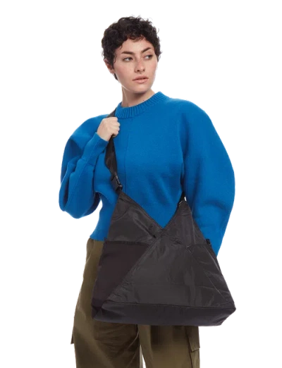 Baboon To The Moon Triangle Tote 18l