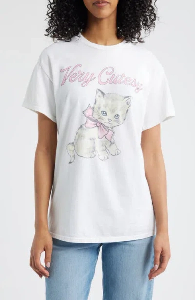 Junk Food Very Cutesy Cotton Graphic T-shirt In White