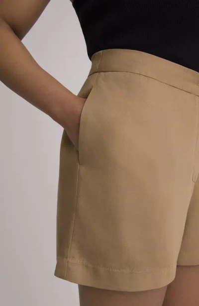 Aam The Label The Anywhere Short For Full Hips And Thighs