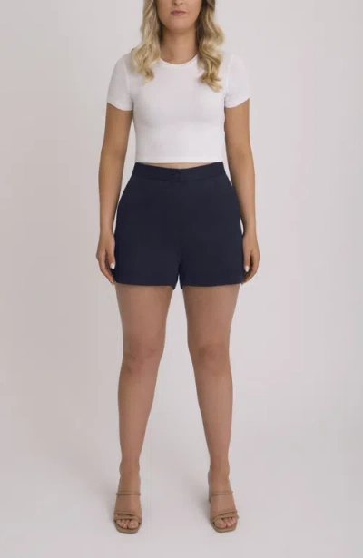 Aam The Label The Anywhere Short For Full Hips And Thighs