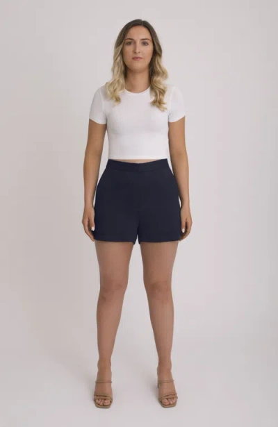 Aam The Label The Anywhere Short For Full Hips And Thighs