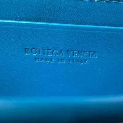 Pre-owned Bottega Veneta Intrecciato Blue Leather Long Wallet (bi-fold) ()