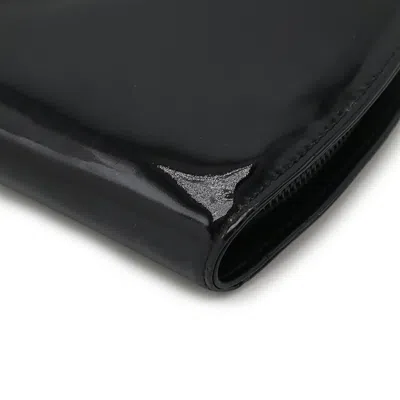 Pre-owned Chanel Black Patent Leather Long Wallet (bi-fold) ()