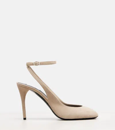 Alaïa Decolette 90 Suede Pumps